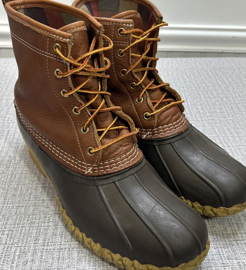 L.L. Bean Men's Size 11 Boots 8" Flannel-Lined Insulated 503156 Duck Boots USA